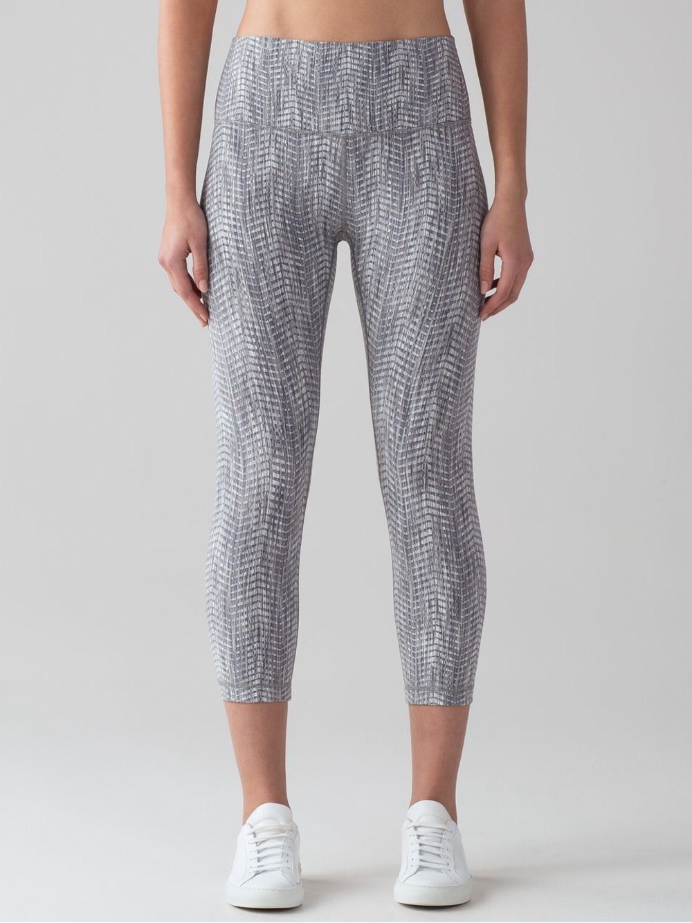 Lululemon Wunder Under Crop (Hi-Rise) 21” Arrow Jacquard Battleship Silver Spoon